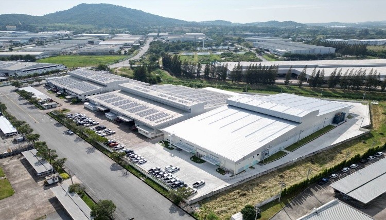 オグスタイランド全景（2026年現在）2022年に完成した第3工場は成長の後押しとなった
